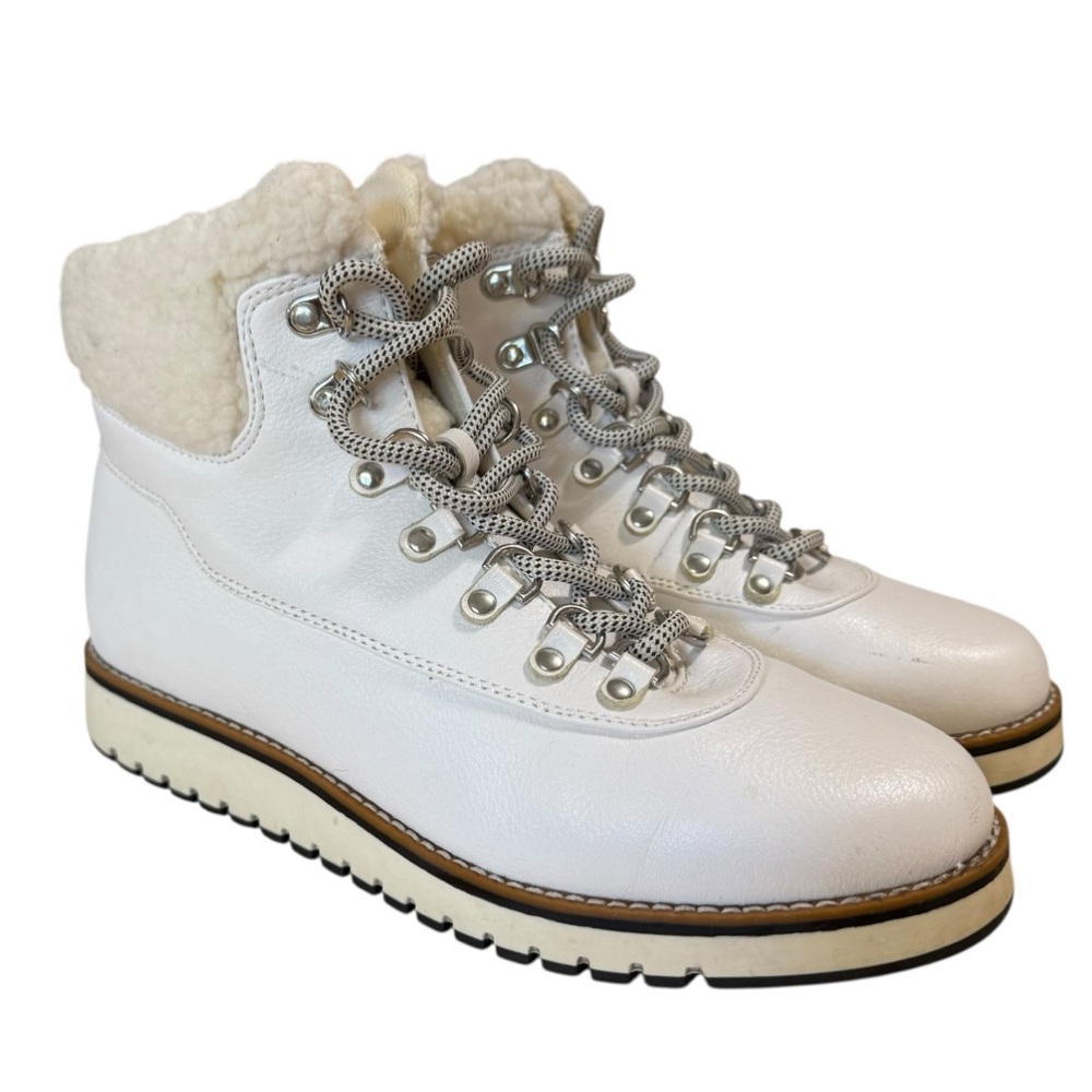 White Mountain Lace Up Casual Comfort White Winter Boots Size 8.5 Leather Upper